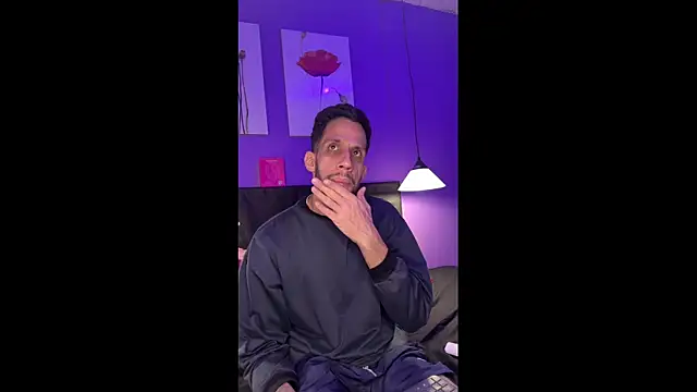 Karim mansur online show from April 2, 5:05 am