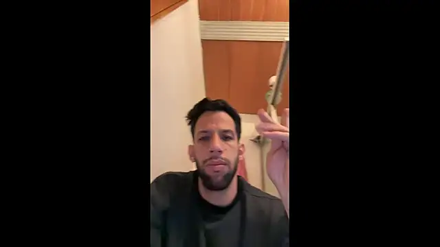 Karim mansur online show from April 6, 3:02 pm