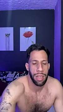 Snapshot of Karim_mansur chatting on June 30, 12:39 pm Karim mansur online show from June 30, 12:39 pm