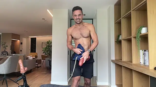 rigoavela online show from February 24, 7:01 pm