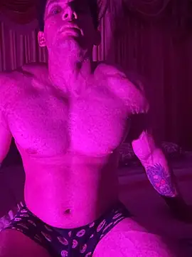 Snapshot of Valentinacouple chatting on February 19, 5:03 am Valentinacouple online show from February 19, 5:03 am