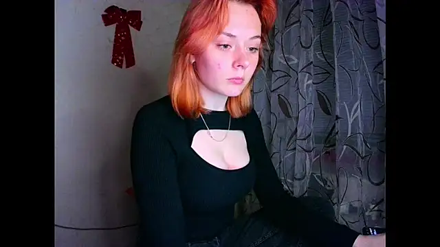 Little fox404 online show from March 25, 11:00 pm