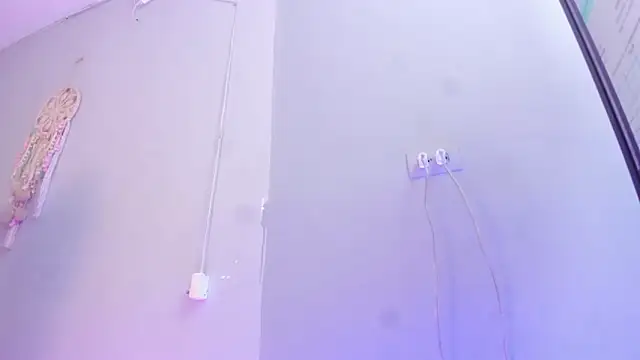 Snapshot of Amber_Novoa chatting on February 21, 12:17 pm Amber Novoa online show from February 21, 12:17 pm