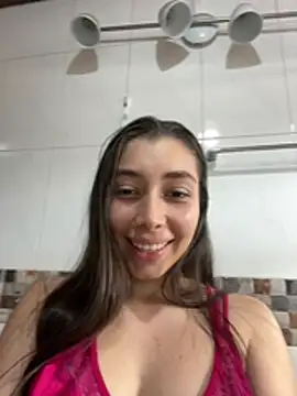 lunna-foxx online show from February 19, 5:09 pm