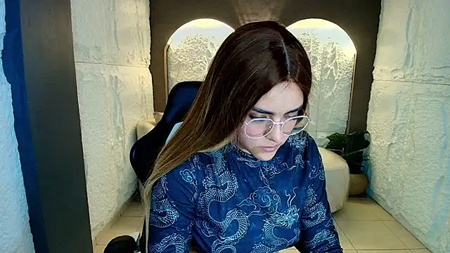 Marianna r  online show from March 3, 7:42 pm