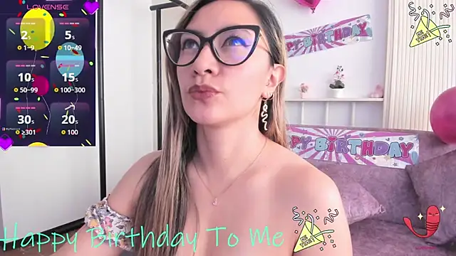 Snapshot of VelvetMouth_ chatting on May 20, 1:17 pm VelvetMouth online show from May 20, 1:17 pm