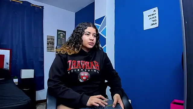 goodgirlxxl online show from March 30, 11:06 pm