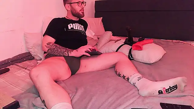 Masterjayb80 online show from February 15, 2:52 am