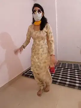 Snapshot of tanzum_khan3202 chatting on February 27, 6:57 am tanzum khan3202 online show from February 27, 6:57 am