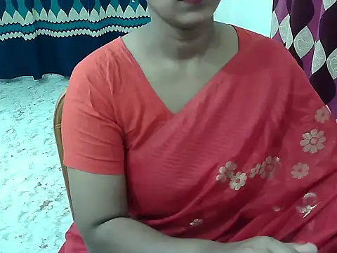Snapshot of x-_10 chatting on June 17, 6:20 pm x- 10 online show from June 17, 6:20 pm