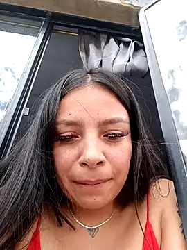 Snapshot of Chanelwill chatting on February 25, 8:40 pm Chanelwill online show from February 25, 8:40 pm