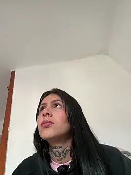 Snapshot of Alana_SmithXx chatting on March 2, 11:50 am Alana SmithXx online show from March 2, 11:50 am