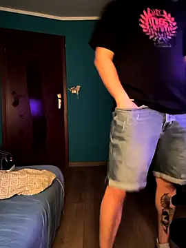 jebacmisiechce123 online show from March 5, 2:46 pm