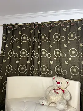 soffii-estrella online show from April 1, 6:14 am