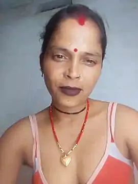 Snapshot of Hot_bh87 chatting on June 3, 6:24 pm Hot bh87 online show from June 3, 6:24 pm