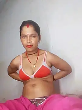 Snapshot of Hot_bh87 chatting on June 5, 4:35 pm Hot bh87 online show from June 5, 4:35 pm