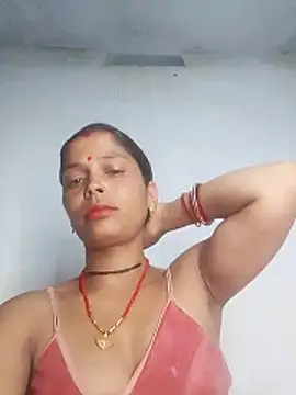 Snapshot of Hot_bh87 chatting on June 8, 11:38 pm Hot bh87 online show from June 8, 11:38 pm