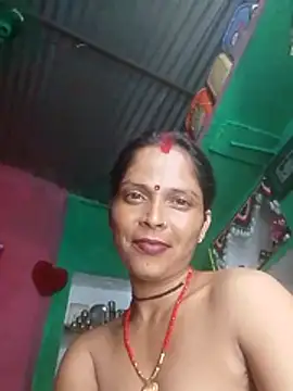 Snapshot of Hot_bh87 chatting on July 28, 4:39 pm Hot bh87 online show from July 28, 4:39 pm