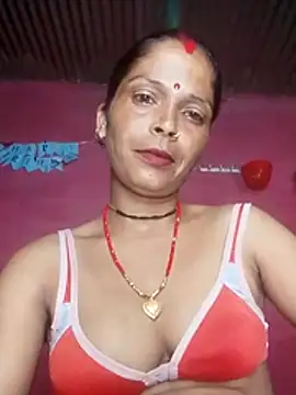 Snapshot of Hot_bh87 chatting on August 5, 6:00 pm Hot bh87 online show from August 5, 6:00 pm