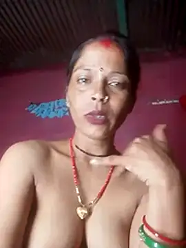 Snapshot of Hot_bh87 chatting on August 8, 11:07 pm Hot bh87 online show from August 8, 11:07 pm