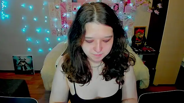 Snapshot of Kate_Acid chatting on June 28, 12:05 am Kate Acid online show from June 28, 12:05 am