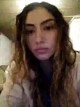 Larinhacat online show from February 17, 4:53 am