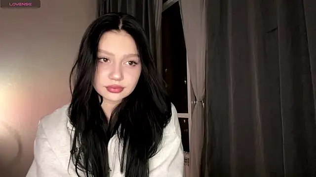 Snapshot of RaquelsHusband chatting on March 2, 1:29 pm RaquelsHusband online show from March 2, 1:29 pm