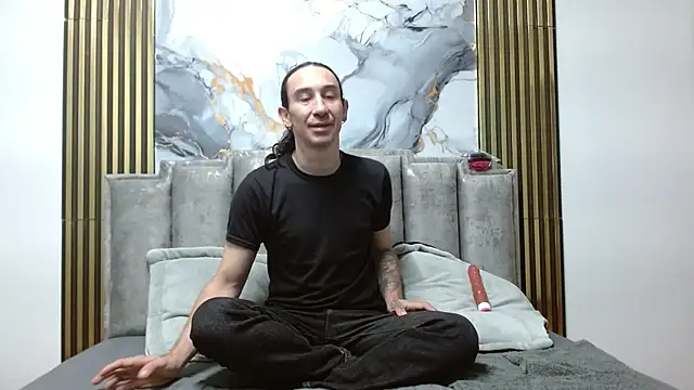 Snapshot of Dilan_Lust chatting on February 26, 11:42 am Dilan Lust online show from February 26, 11:42 am