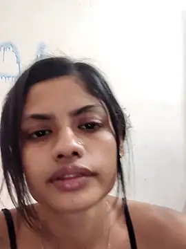 Snapshot of Colleage-girl chatting on April 20, 2:31 pm Colleage-girl online show from April 20, 2:31 pm
