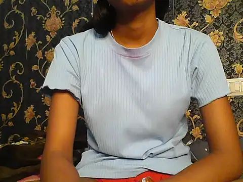 Snapshot of Rani1993 chatting on March 2, 2:36 am Rani1993 online show from March 2, 2:36 am