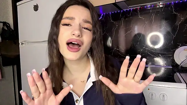 Kosandra k online show from April 10, 10:42 am