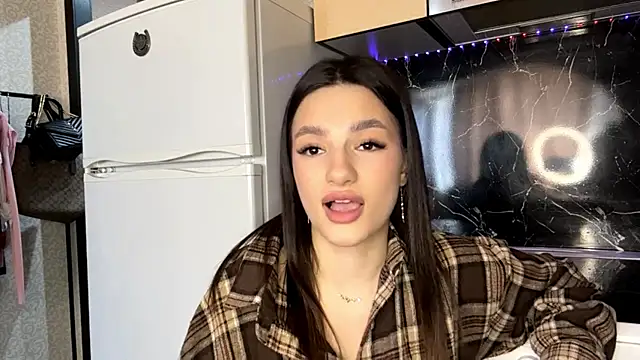 Kosandra k online show from April 22, 8:50 am