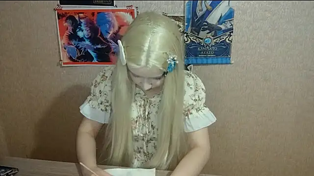 Snapshot of MilaTyan chatting on February 16, 6:26 pm MilaTyan online show from February 16, 6:26 pm