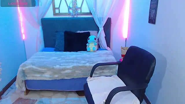 AvaHarper  online show from April 13, 12:43 pm