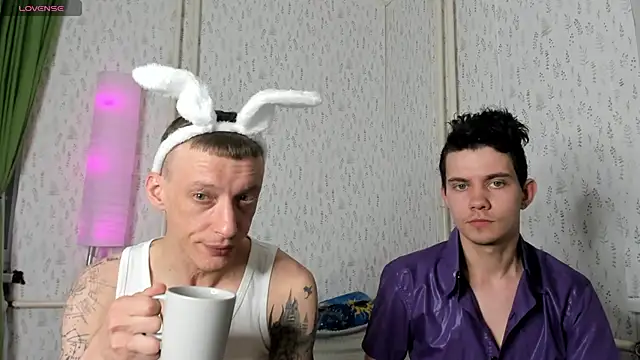 Tomassmitty online show from April 14, 5:52 pm