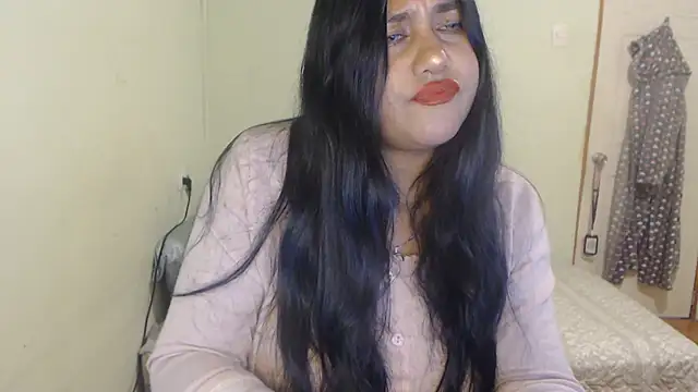 Snapshot of SexyGalletita chatting on July 13, 4:15 am SexyGalletita online show from July 13, 4:15 am
