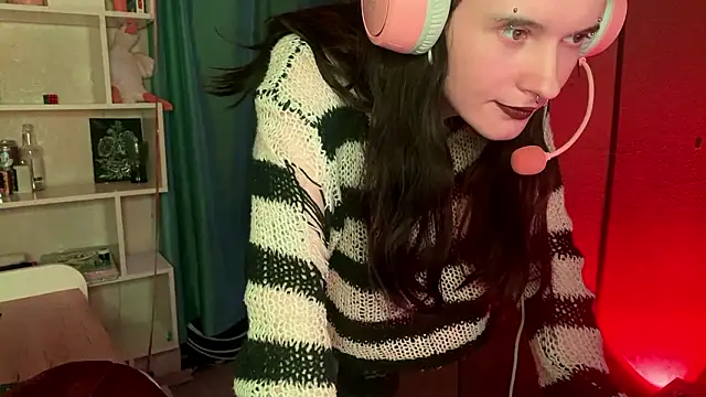 MabelDefina online show from March 7, 1:08 pm