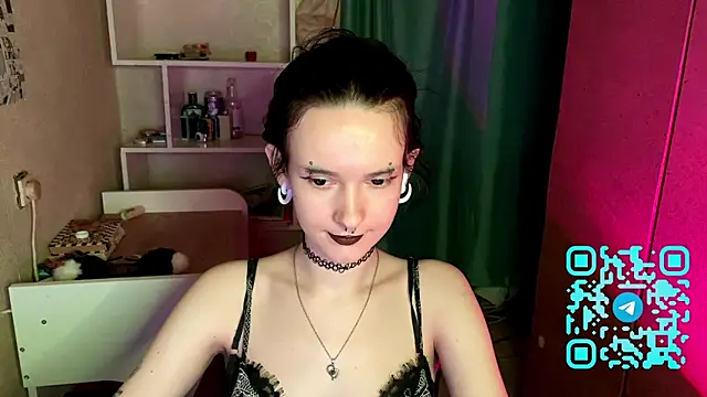 Snapshot of MabelDefina chatting on April 26, 11:41 am MabelDefina online show from April 26, 11:41 am