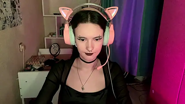 Snapshot of MabelDefina chatting on May 10, 5:12 am MabelDefina online show from May 10, 5:12 am