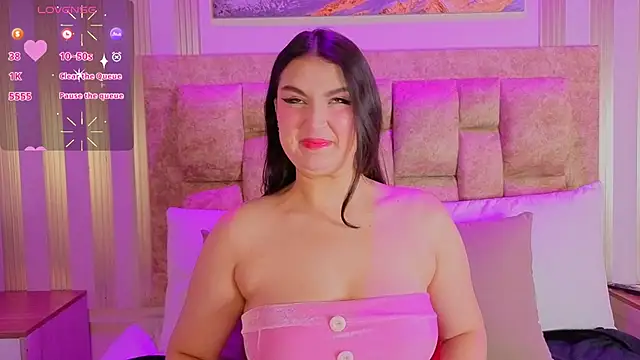 zoe moon   online show from March 28, 3:50 am