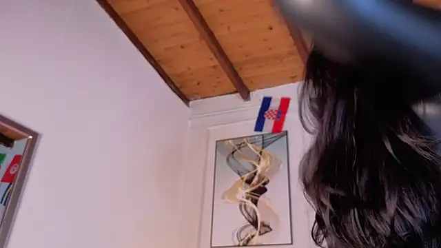 zoe moon   online show from June 27, 11:48 am