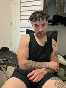 Alejandrosolerxxx online show from February 21, 10:33 pm