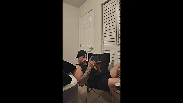 Alejandrosolerxxx online show from March 3, 3:01 am