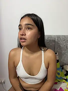 Snapshot of I_Samanthaa chatting on April 28, 11:10 pm I Samanthaa online show from April 28, 11:10 pm