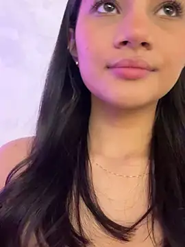 AlessiaVallmont online show from March 10, 11:59 am