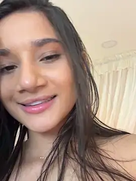 AlessiaVallmont online show from March 11, 12:05 am