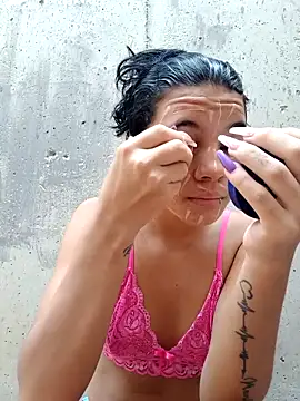 Snapshot of Little-Pussy19 chatting on March 2, 1:18 pm Little-Pussy19 online show from March 2, 1:18 pm