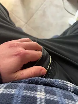 D4n13l47 online show from March 19, 7:56 am