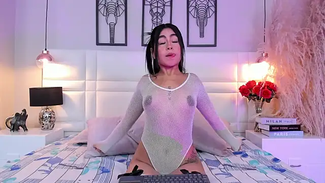 Mia Bailey  online show from March 5, 3:24 am