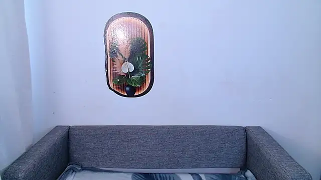 Snapshot of miay_here_ chatting on June 2, 8:27 am miay here online show from June 2, 8:27 am